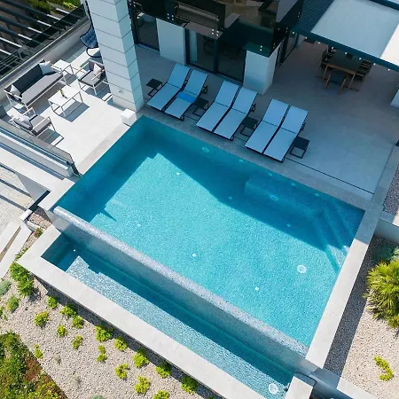 Villa Majestic